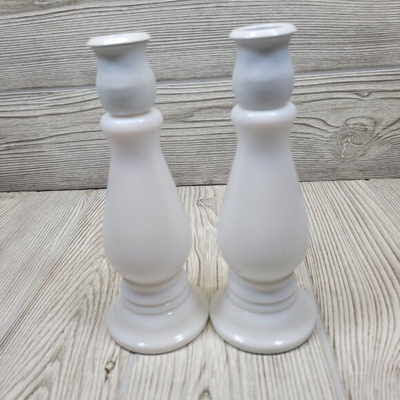 2 Avon‎ Milk Glass Perfume Candle Sticks Spring Yellow Flowers Buttercup Vtg - Picture 2 of 7